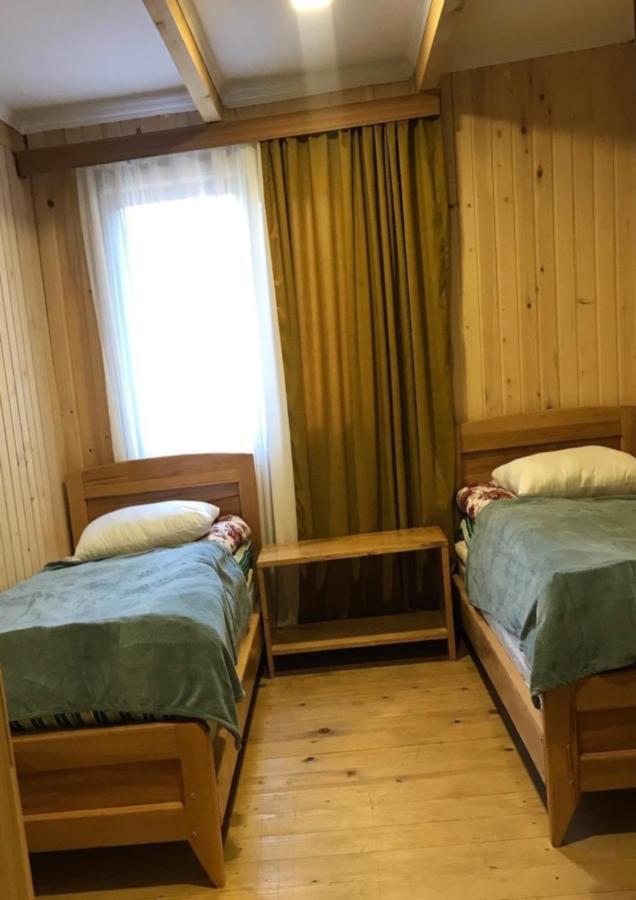 Hotel Chubezeni Местия Екстериор снимка